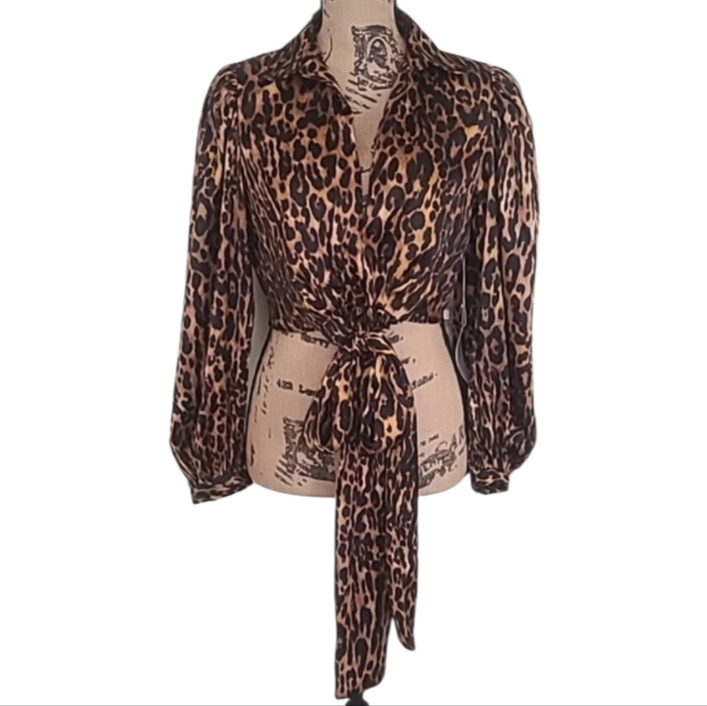 NWT Live 4 Truth Leopard Print Tie Front Wrap Blouse Long Sleeve